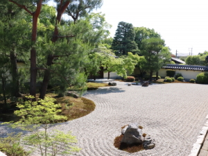 等持院